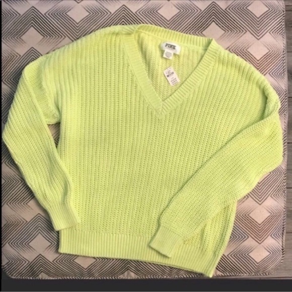 Pink Victoria’s Secret BOYFRIEND V-NECK SWEATER - Picture 1 of 4